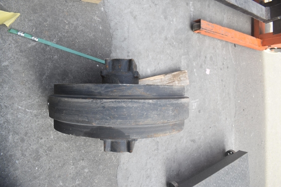 Peças sobressalentes R210-7 Excavator Idler 12 meses de garantia