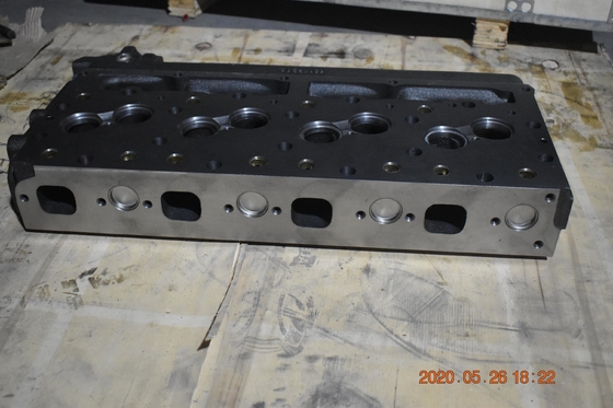 Partes de motores de escavadeiras para cabeçote de cilindro  E950B 3304 1N4304